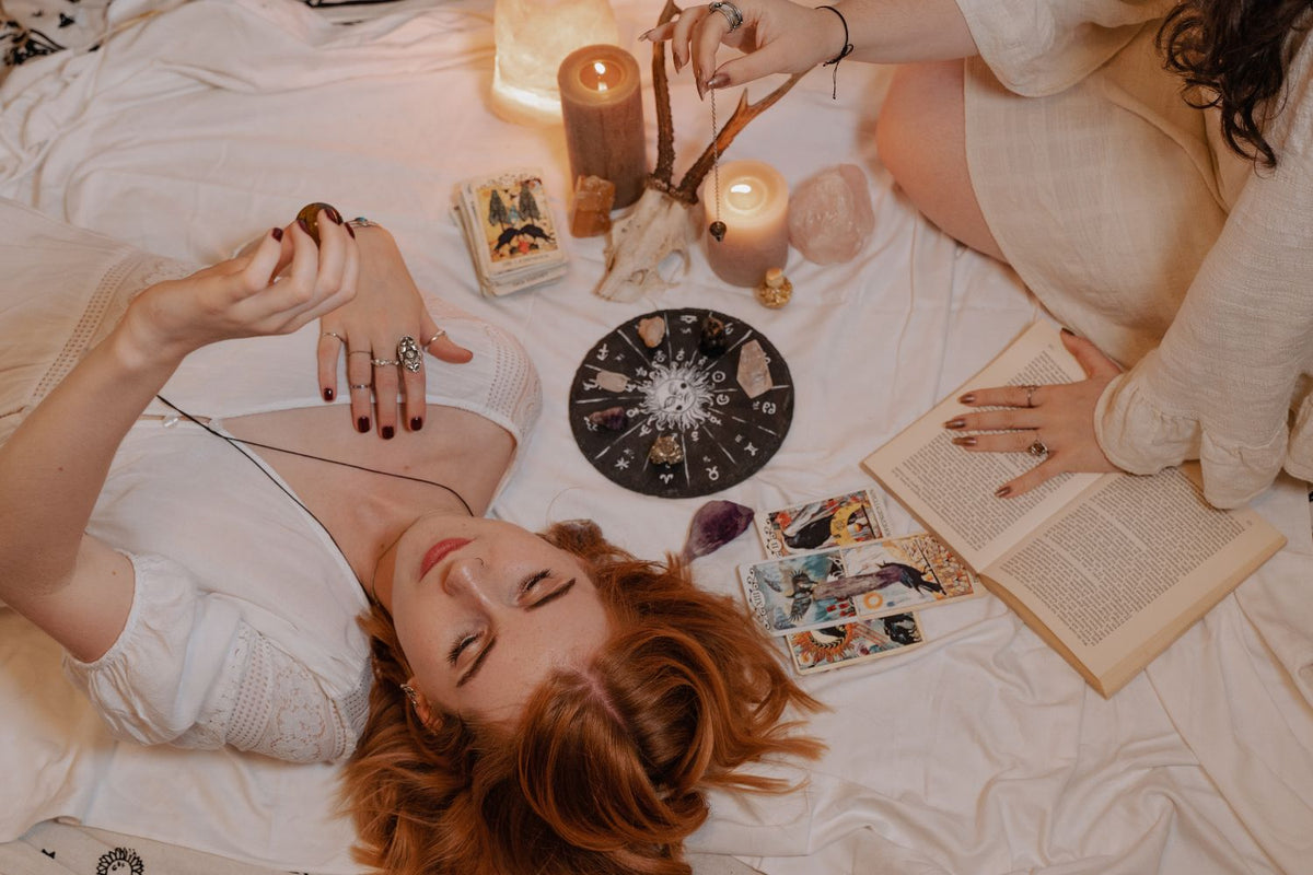 The Best Fragrance to Choose Based on Your Zodiac Sign – Swoon Worthy ...