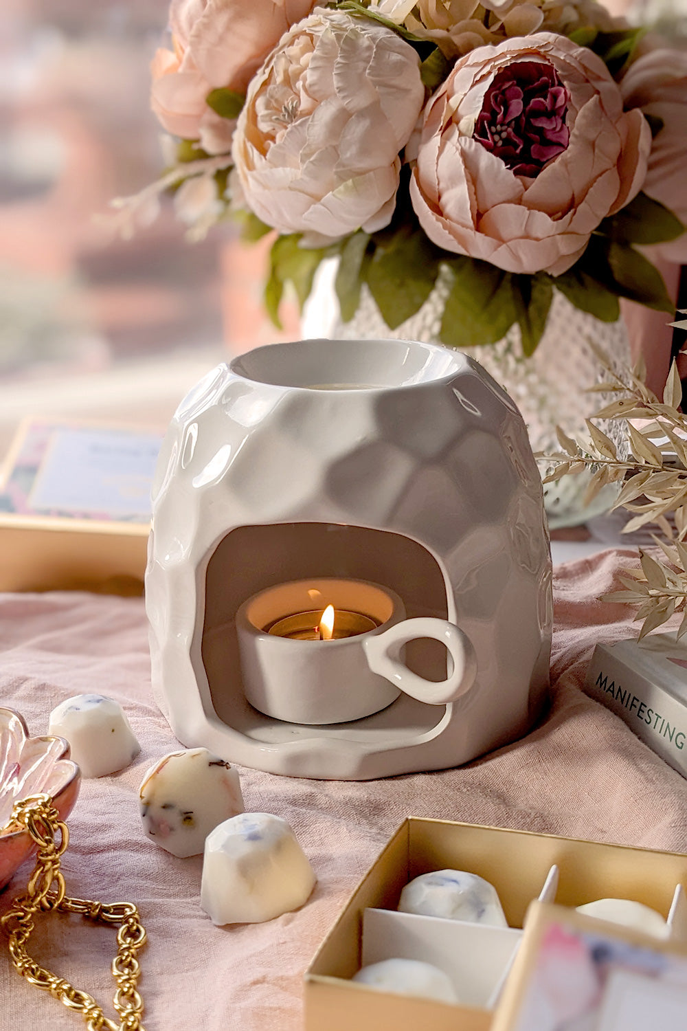 HONEY COMB TEA LIGHT WAX WARMER